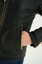 Golden Black - Image 4