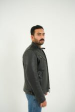 Black Wonder - Image 8